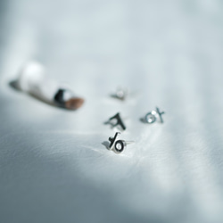 Hangul 單耳耳環 925 銀 第2張的照片