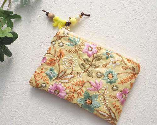インド刺繍リボンの春色ポーチ ポーチ Floopa 通販 17339103