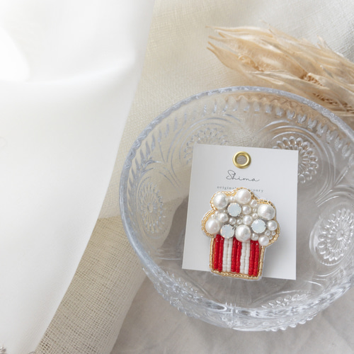 ポップコーンのビーズ刺繍ブローチ ブローチ Shima 通販 17339185