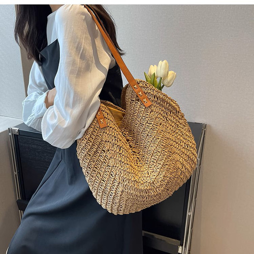 トートバッグ ハンドメイド 草 ラフィア 編みバッグ