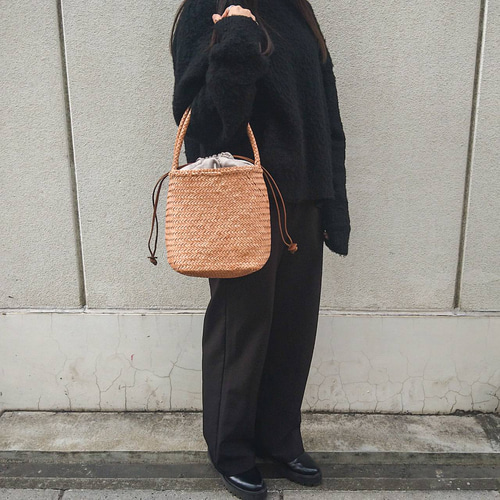 ヤギ革】手編みメッシュハンドバッグ<5色展開>ゴートレザー 軽い