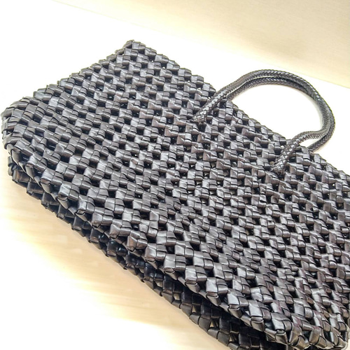 ヤギ革】大きい石畳編みメッシュトートバッグ Lサイズ 本革 軽い