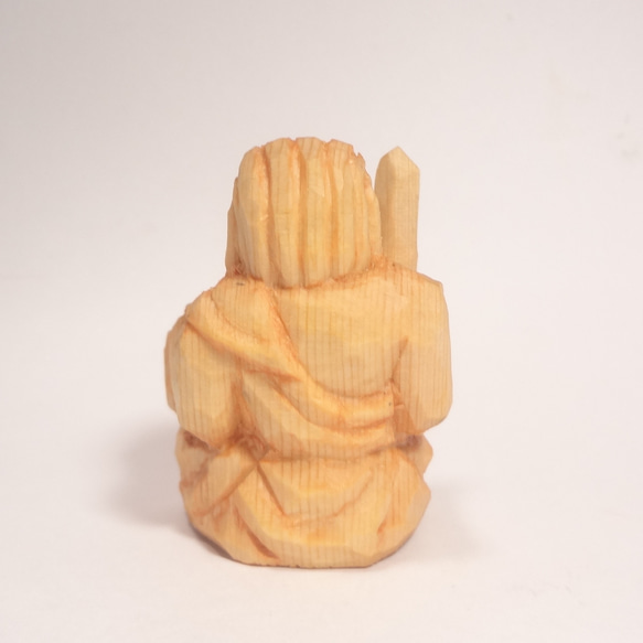 木彫刻 小さな仏像 『 不動明王 座像 』オリジナル　ハンドメイド 仏像彫刻 4枚目の画像