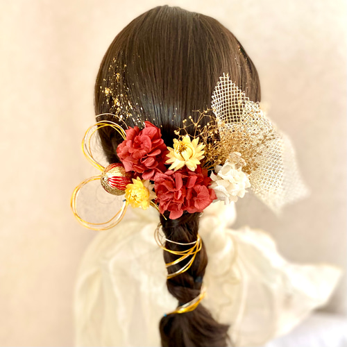 ドライフラワー 赤と黄色のドライフラワー髪飾り 金箔 水引付き 結婚式 卒業式