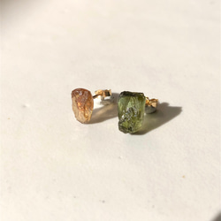 [One of a kind] 電氣石原石 14kgf 耳環礦物天然石手工配件 (No.2906) 第2張的照片