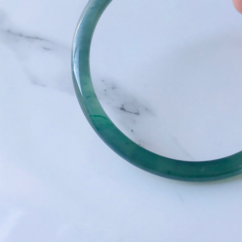 翡翠　グアテマラ産　バングル　青緑色 楽天市場】グアテマラ産 翡翠 ヒスイ jade バングル 高品質