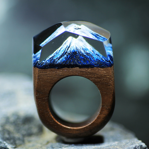 完売【現品限り Sale 30%off】 Fuji～蒼天～ ウッドレジンリング 12号 