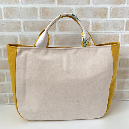 送料無料】前ポケット付き☆手さげトートバッグ(ミモザ/花柄