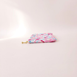 リバティ ポケット2つ L字型ファスナーポーチ 小さい パクっと開く ミニ プレゼントに ピンク 水色 花*ベッツィ 6枚目の画像