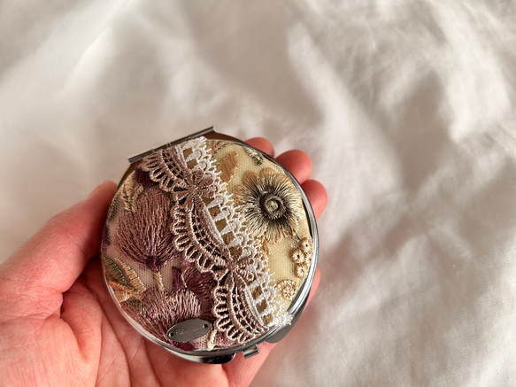 2454インド刺繍リボン☆コンパクトミラー ハンドメイド ブルーグリーン 