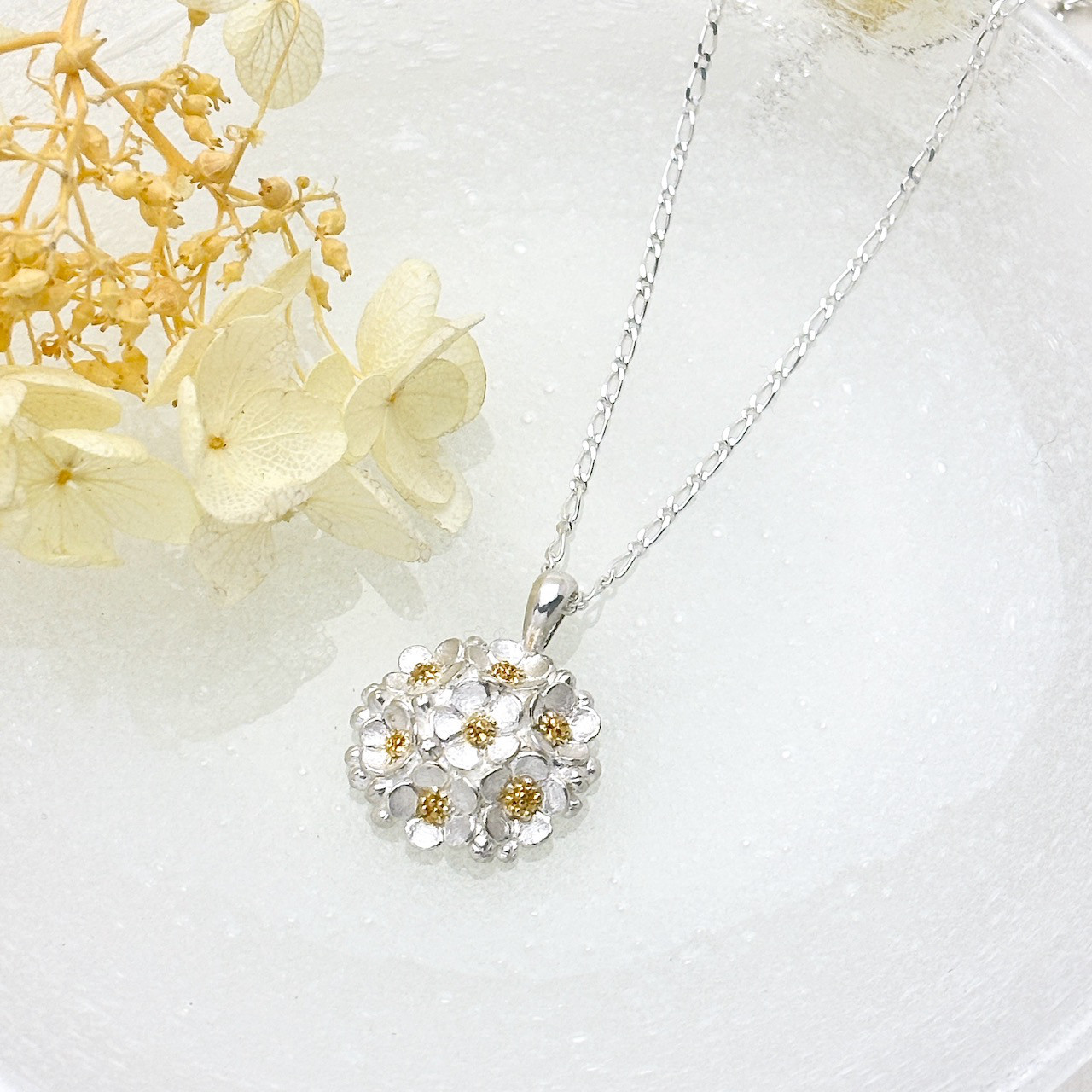 SV 小手毬のペンダント 2683