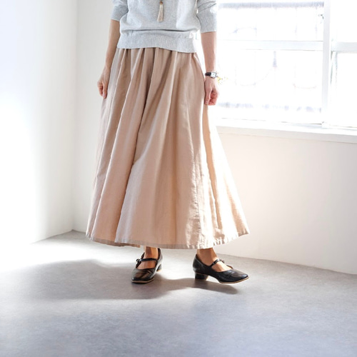 極美品　ファビアナフィリッピ フレア　シルク　スカート　ベージュ　ロング 極美品 ファビアナフィリッピ フレア シルク スカート ベージュ