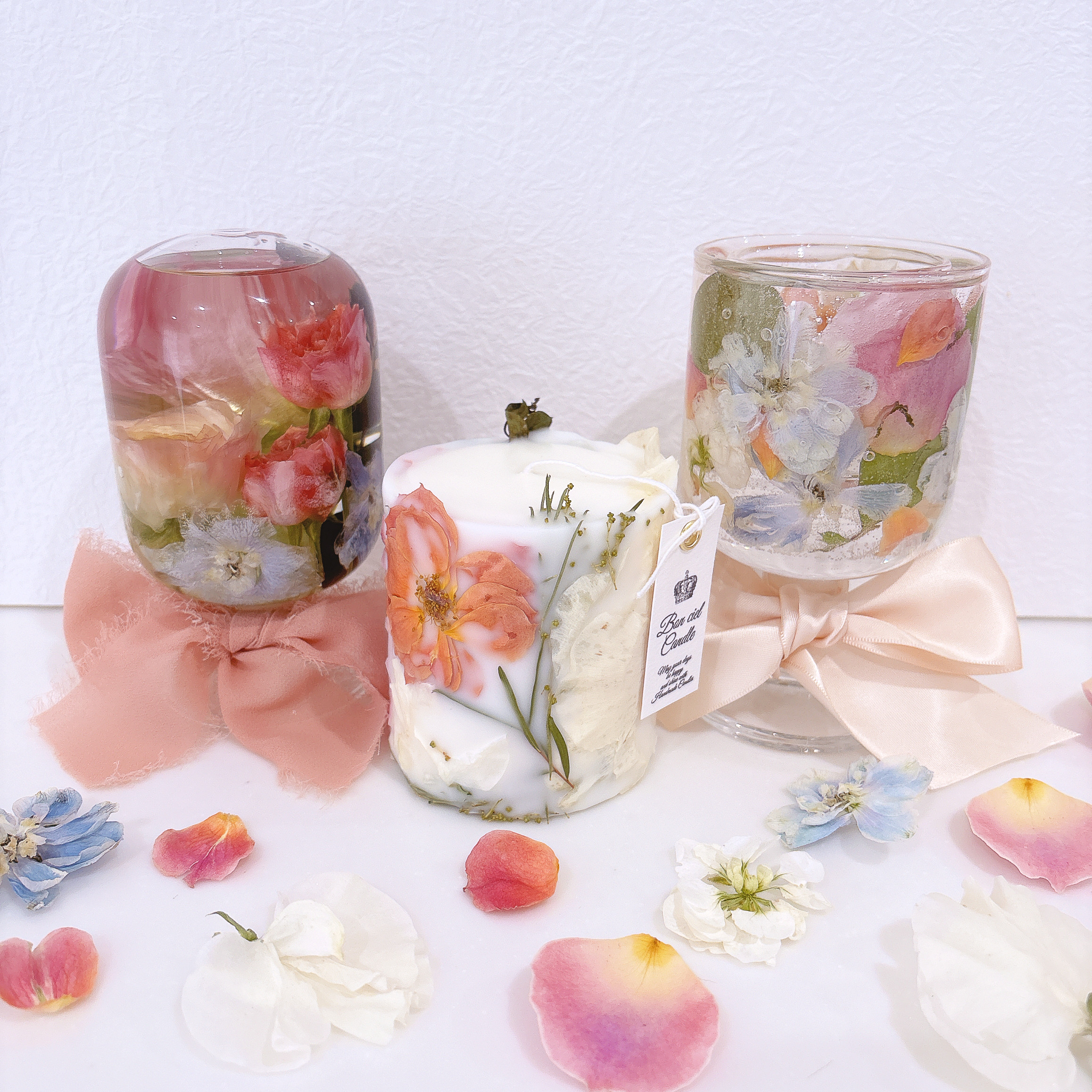 木製キャンドルホルダー 花彫刻 3穴 バリ 木製キャンドルホルダー 花