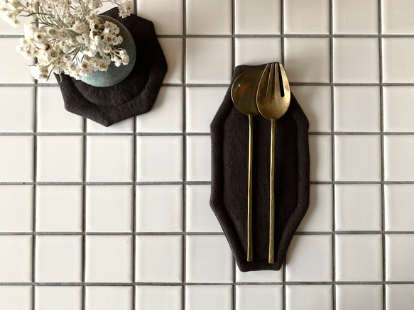 オクトゴナルカトラリーマット(M) ベルギーリネン　おやつマット　テーブルマット　八角形　おうちカフェ　コースター 6枚目の画像