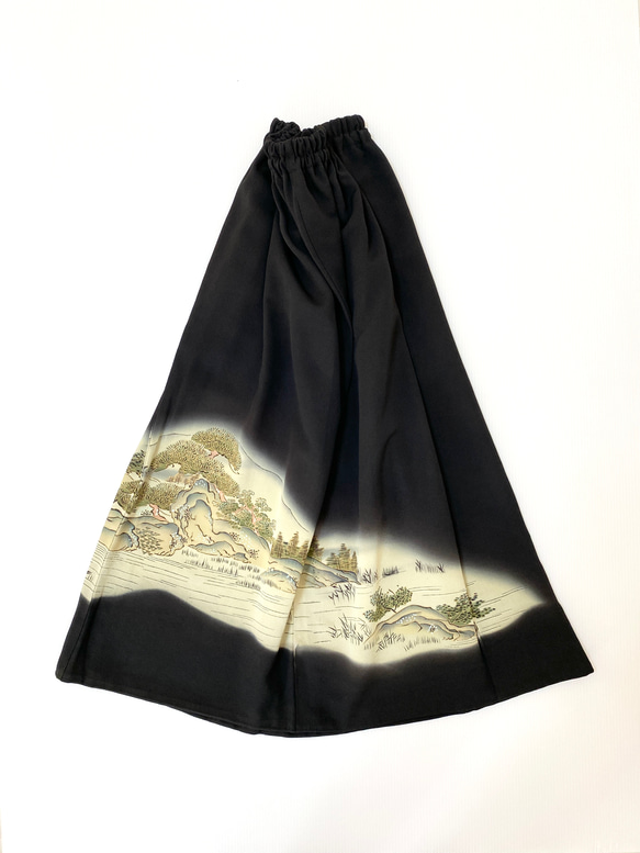 黒留袖着物リメイクウエストゴムロングスカートフリーサイズ送料無料1点物黒留袖着物リメイクロングスカートNO.1482 6枚目の画像