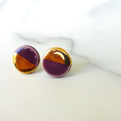 金色圓形雙色耳環/耳環（紫色） 第1張的照片