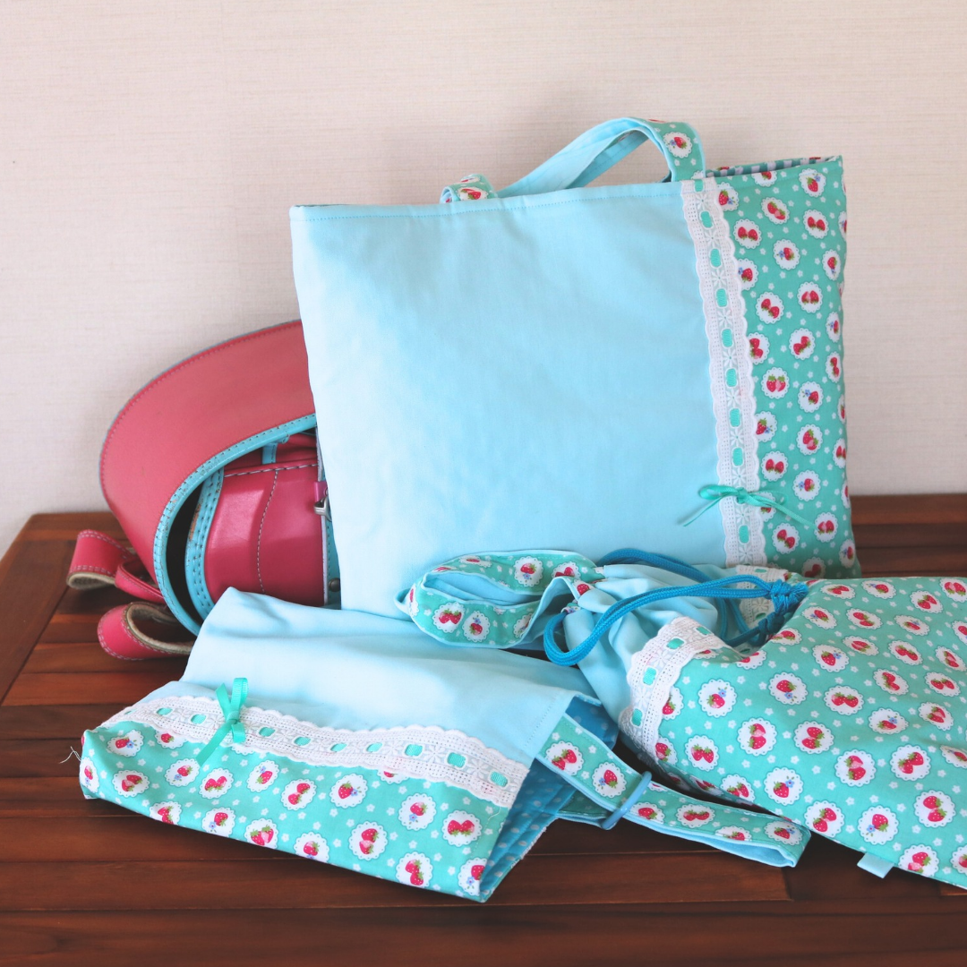 【入園入学3点セット】いちごとリボンの通園通学3点セット/ミント（レッスンバッグ・上履き入れ・体操着入れ）