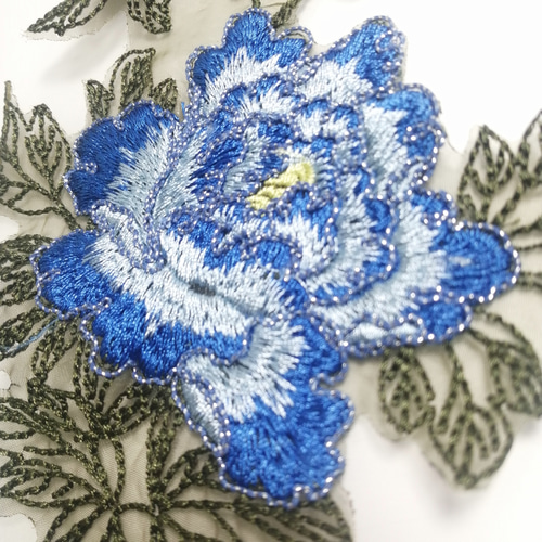 ハンドメイド　お花モチーフ イベントお知らせ☆ハンドメイド☆レース編みシュシュヘアゴム