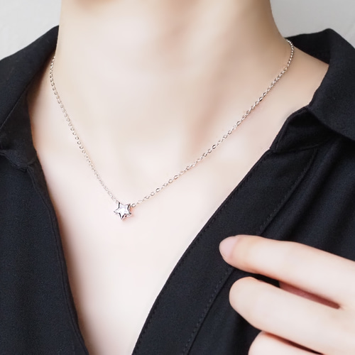 NEW★GIVENCH★ジルコニア・ネックレス 最高級鍍金 5mmジルコニア星✯シンプルネックレス◇14kgf/sv925