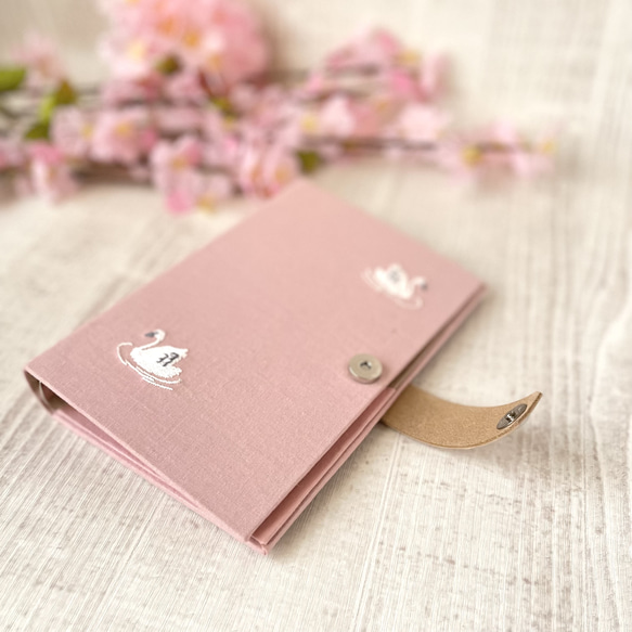 着せ替えができるシステム手帳・スリムペンケース(桜スワン)手帳デビューセット 10枚目の画像