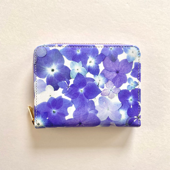 【予約販売】母の日ギフト『むらさき紫陽花柄』押し花レザーミニ財布 6枚目の画像