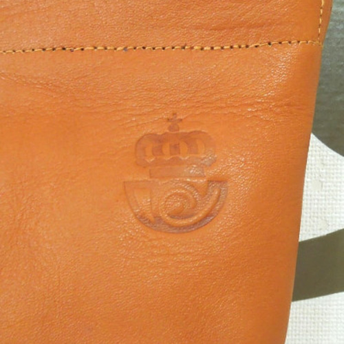 bighug キャメル ストラップショルダー○S ショルダーバッグ holy  