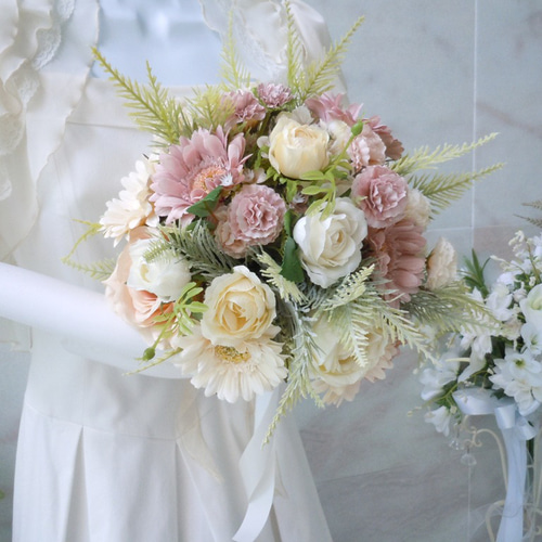 ◇ヌーディーカラーのラウンドブーケ◇ガーベラ アイボリー ベージュ