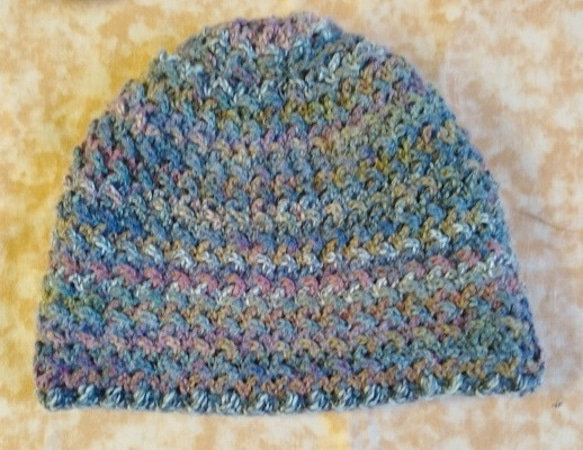 値下げしました～～！！　同じ糸の3種類の色番で編んだ、フォークロア帽子～～！！　ジグザグ模様がいい感じです～～！！ 16枚目の画像