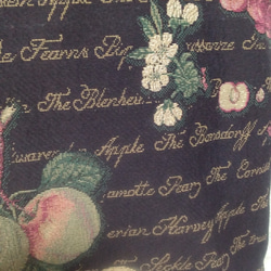 レトロな花柄＆フルーツ柄ゴブラン織トートバッグ 7枚目の画像