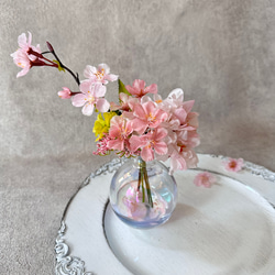 桜のアレンジメント　オーロラ花瓶付き　造花　サクラ　シャボン玉 2枚目の画像