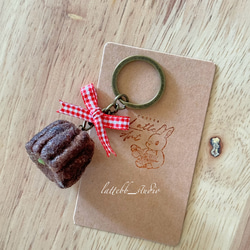 可麗露 鑰匙圈（羊毛氈）Canelé de Bordeaux key ring (Wool felting) 第1張的照片