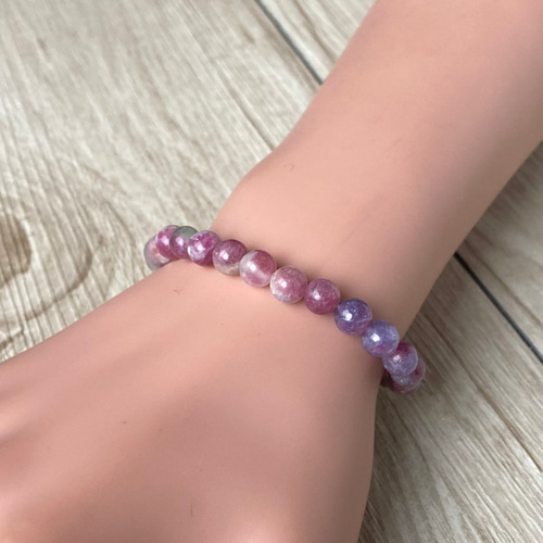 心を解き魅力を引き出す/ピンクトルマリンインレピドライトシリカ