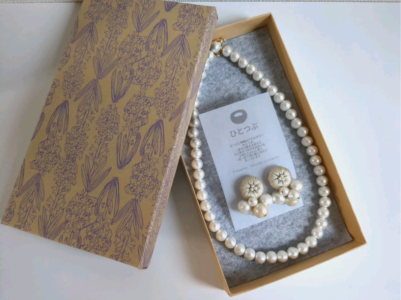 入学式やセレモニーに　コットンパールの耳飾りとネックレスのセット