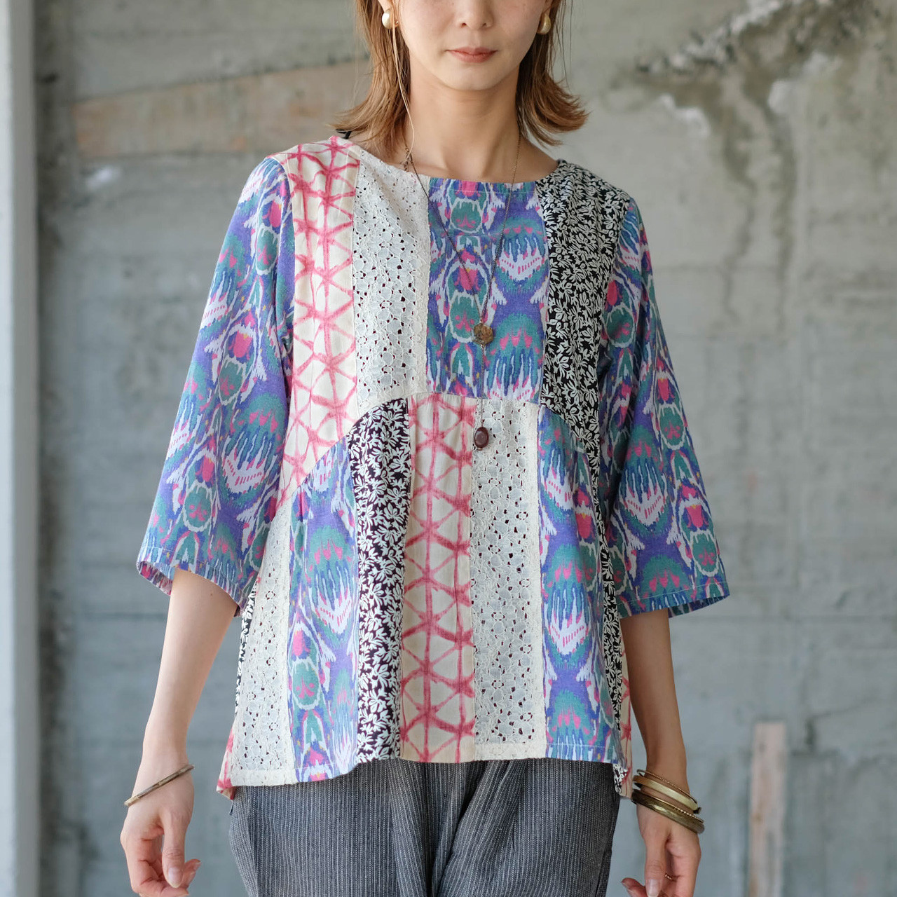 異素材切り替え パッチワーク風ブラウス フラボア／日本製 長袖フリンジカラフル