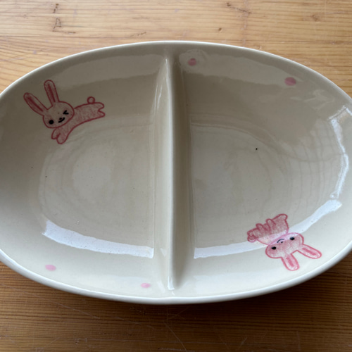 子供用食器セット 化粧箱入り（いちご、女の子、うさぎ、はりねずみ