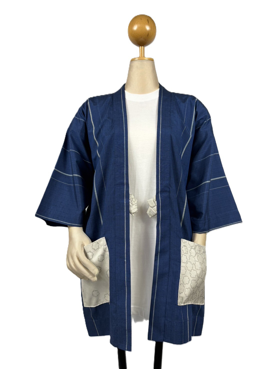 米沢織の機屋が作った「Uwappari玉繭たて絣」絹素材