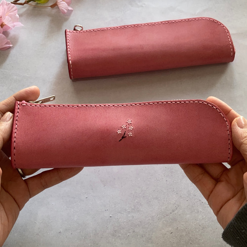 桜2025大人かわいい本革刺繍ペンケース ペンケース In Leather