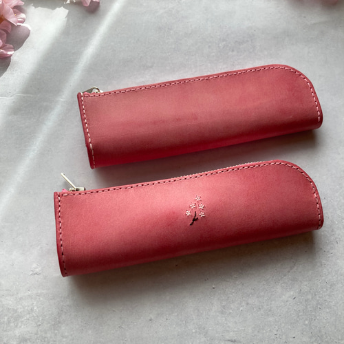 「高評価！」注目のレビュ 桜2025大人かわいい本革刺繍ペンケース ペンケース In Leather バッグ