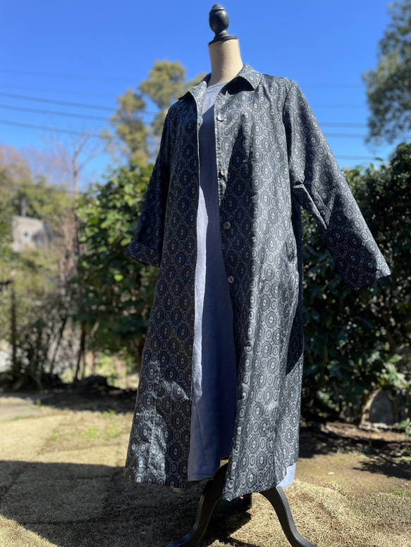 紬の着物リメイク ブルーグレー春のコート 1枚目の画像