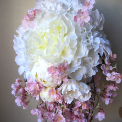 桜のキャスケードブーケ♪ブートニア付き♪生花みたいに綺麗な造花です♪高品質なのに安い 2枚目の画像