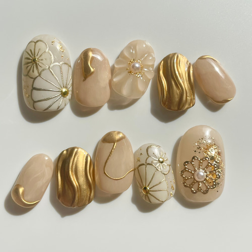 tito No.37】淡色の和柄ネイルチップ/ぷっくり/ニュアンス/ちゅるん  