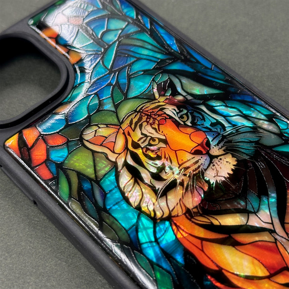 iPhone 16/15 珍珠母貝老虎和草原圖案手機殼，個性化定制，天然貝殼，柔軟防震，兼容所有型號，型號 049 第12張的照片