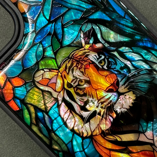 iPhone 16 15 螺鈿風 虎 サバンナ 名入れ可 天然貝シェル 全機種対応