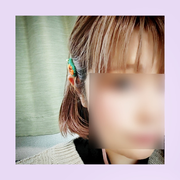 タイガーリリーとビーズ刺繍のパッチンピン 7枚目の画像