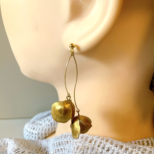 ピアス イヤリング ヴィンテージ 真鍮 ゴールド フラワー お花
