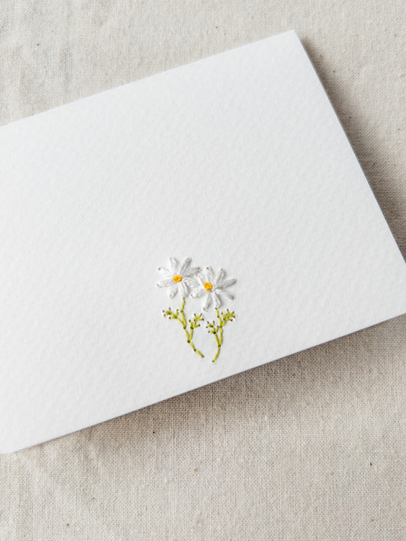 【akiさま専用】お花のメッセージカード 1枚目の画像