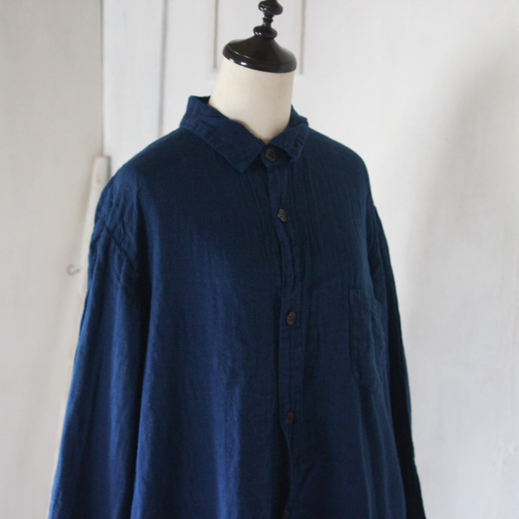 gauze long shirt jacket /草木染め ダブルガーゼロングシャツ 群青色 インド藍染め 11枚目の画像