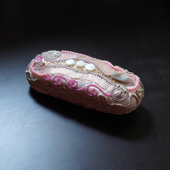 【みっき様オーダー専用ページ】リネン刺繍　メガネケース みっき様オーダー専用ページ】リネン刺繍 メガネケース