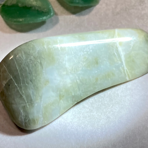糸魚川 ✨ 翡翠 原石 ジェダイド タンブル 硬玉 天然石 東洋占星術師の
