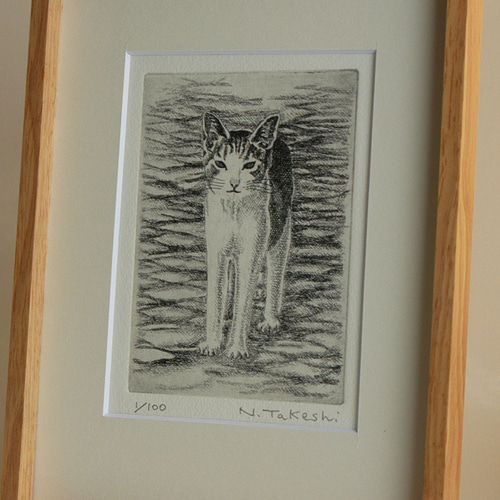 ［中古］猫の絵　額入り 絵画 額入り 壁掛け F4 千春 しあわせのねこ 複製画 1枚 日本